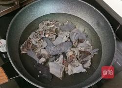 乌鸡山药汤的做法图解1