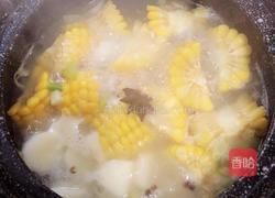 玉米山药排骨汤的做法图解11