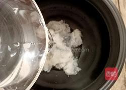 红枣南瓜银耳汤的做法图解4