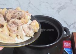 板栗香菇鸡汤的做法图解5