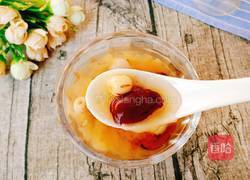 红枣莲子银耳汤的做法图解12