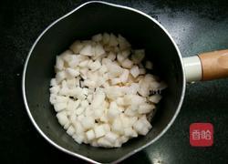 百合梨汤的做法图解3