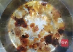 桃胶银耳薏米汤的做法图解1