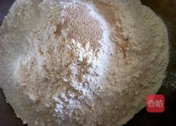 胡萝卜素馅包子的做法图解1