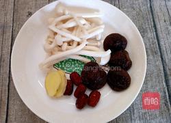 砂锅菌菇鸡汤的做法图解5