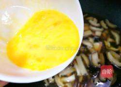 驱寒暖胃的酸辣汤的做法图解8