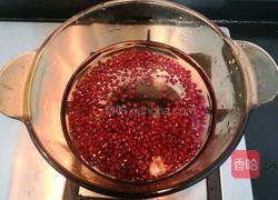 红豆莲子汤的做法图解4