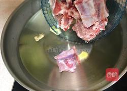花生莲藕排骨汤的做法图解3