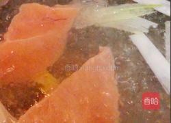 手撕鸡胸肉的做法图解1