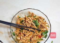 手撕鸡胸肉的做法图解3