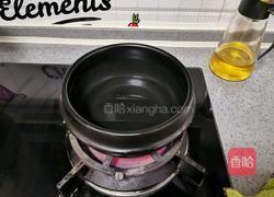 醪糟黄桃罐头甜汤的做法图解2