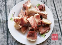 莲藕鸭腿煲的做法图解4