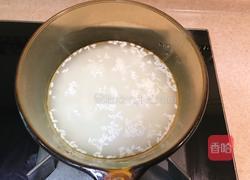 米酒冰糖雪梨羹的做法图解3