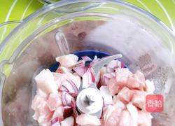 猪肉馅生煎包的做法图解1