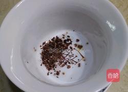 藏红花鬼臼汤的做法图解1