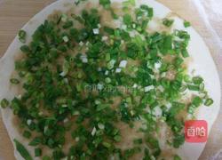油酥香葱饼的做法图解2