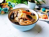 麦冬香菇炖鸡汤
