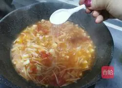 Illustration of how to make tomato and tofu soup 9