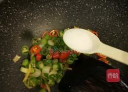 酸辣肥肠的做法图解6