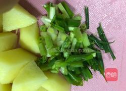 香煎土豆香肠块的做法图解5
