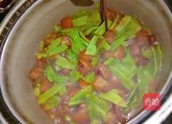 豆角焖肉的做法图解12