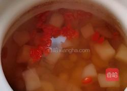 马蹄莲子百合雪梨糖水的做法图解8