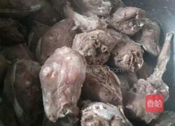 香辣兔头的做法图解1