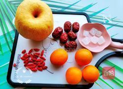 金桔雪梨红枣汤的做法图解1