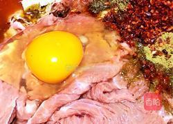 泡菜炒嫩牛肉的做法图解3