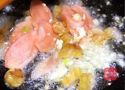 泡菜炒嫩牛肉的做法图解5