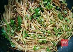 香辣豆芽肉片面的做法图解8