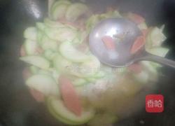 火腿肠炒西葫芦的做法图解6