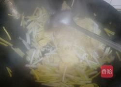 鸡蛋韭黄的做法图解4