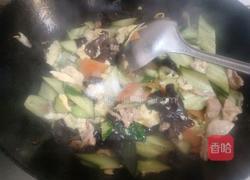 猪肉炒杂蔬的做法图解7