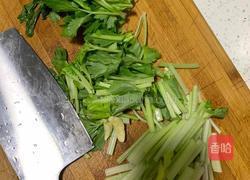 芹菜炒牛肉的做法图解2