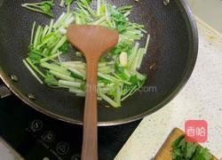 芹菜炒牛肉的做法图解4