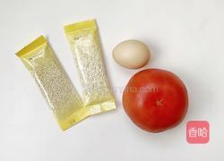 8个月以上宝宝辅食：茄汁小花粒粒面的做法图解1