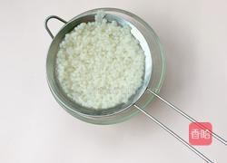8个月以上宝宝辅食:茄汁小花粒粒面的做法图解5
