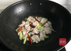 茶树菇炒五花肉的做法图解5