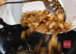 麻辣过瘾的辣子鸡丁的做法图解4