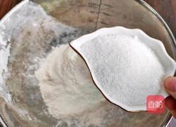 奶香花生酥饼的做法图解2