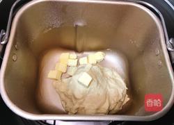 冬季—圣诞花环面包的做法图解4