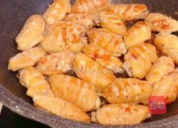 只用葱姜蒜,就可以做出烧烤味的蒜蓉鸡翅的做法图解12