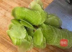 炒莴苣的做法图解2