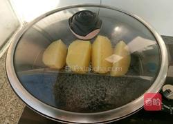 炸土豆饼的做法图解1