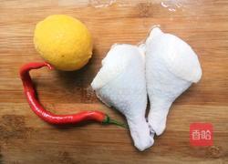 柠檬手撕鸡的做法图解1