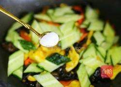 低脂低卡的黄瓜木耳炒鸡蛋的做法图解8