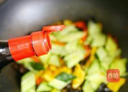 低脂低卡的黄瓜木耳炒鸡蛋的做法图解9