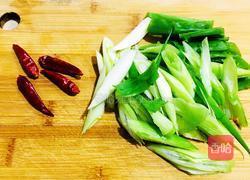 葱爆牡蛎的做法图解1