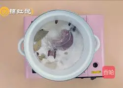 Illustration of how to make cold beef noodles 5